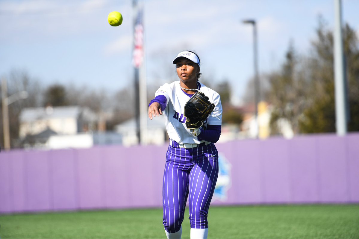 JMU Softball tweet media