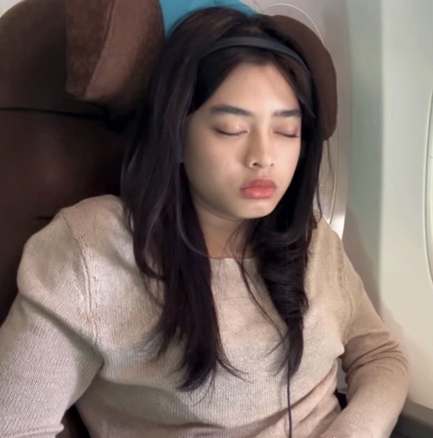 Nge_SELIN tweet media