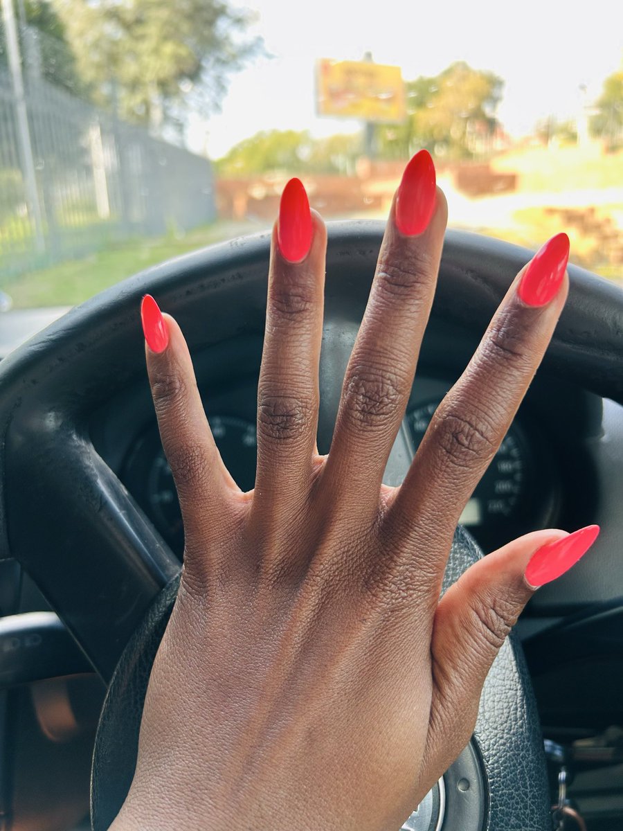 Mmabatho tweet media