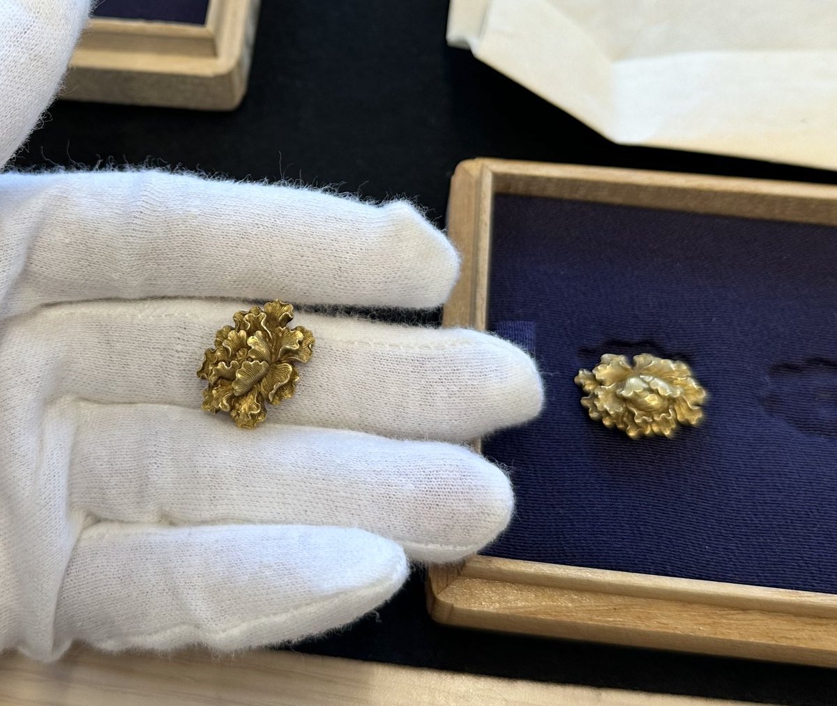 刀箱師 | 中村圭佑 | 展示ケース作家 | 刀とくらす。 tweet media