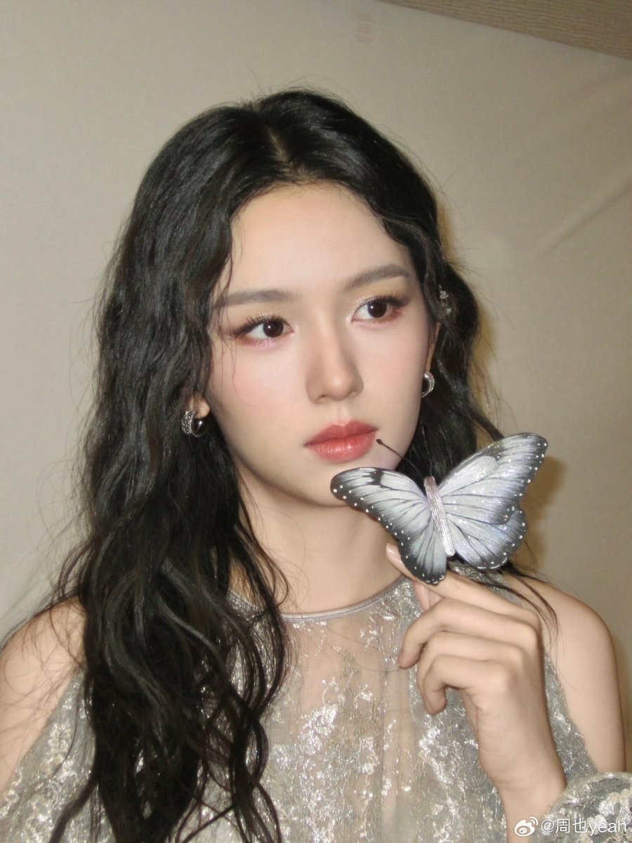 ️️️️️️ zoye. tweet media