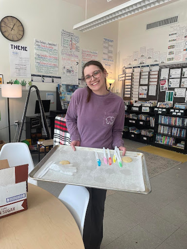 rsu18's tweet photo. Fifth grade classrooms at Williams Elementary welcomed their adopted local businesses for a second visit, bringing engaging, hands-on learning experiences. #WeAreRSU18 #WESproud18
https://t.co/3B4yhi1LsQ https://t.co/mpluzvrf4u