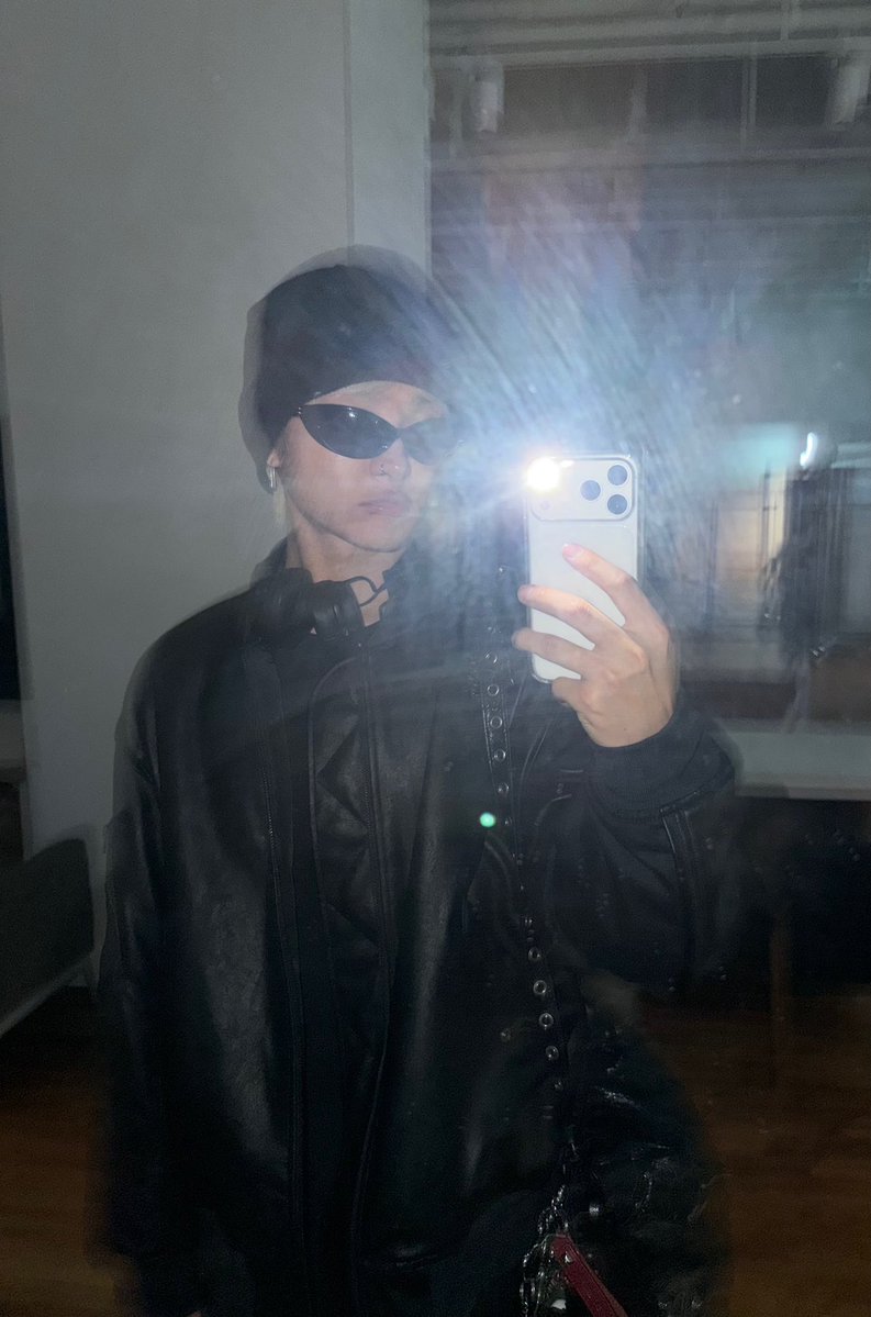 행복지수 314% tweet media