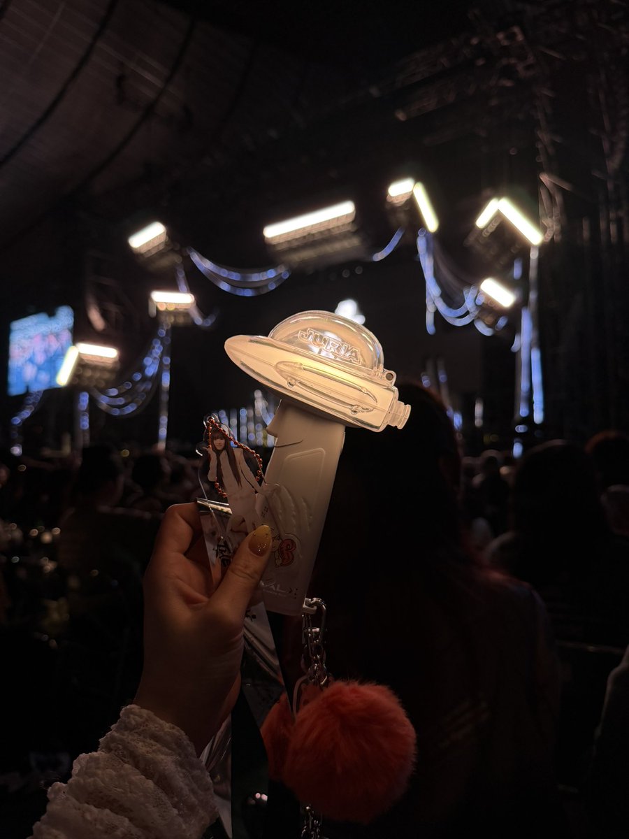 urara🐿🧡 tweet media