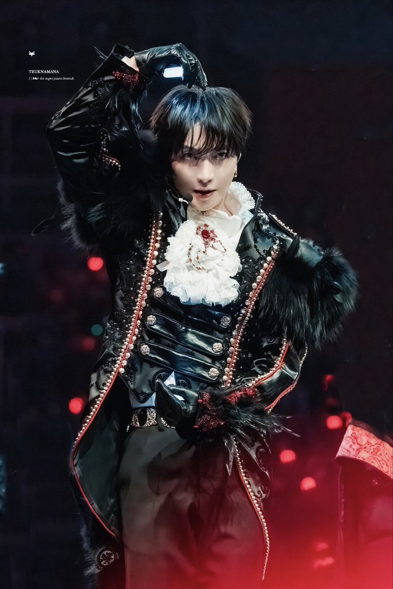 teuknamana's tweet image. 🇰🇷｜260404｜SUPER SHOW 10 SJ-CORE D2

I really can’t handle the light🤡

@special1004 🩵

#superjunior #슈퍼주니어 #leeteuk #heechul #yesung #shindong #eunhyuk #donghae #siwon #ryeowook #kyuhyun #이특 #희철 #예성 #신동 #은혁 #동해 #시원 #려욱 #규현