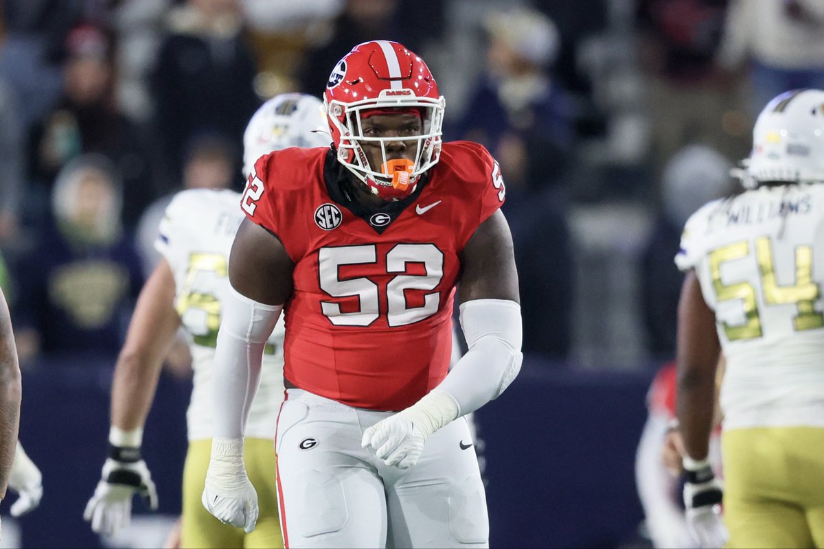RiseUpReader's tweet photo. Rap: Falcons hosting GSU WR Ted Hurst and UGA DT Christen Miller today. https://t.co/OJKrsfxdhx