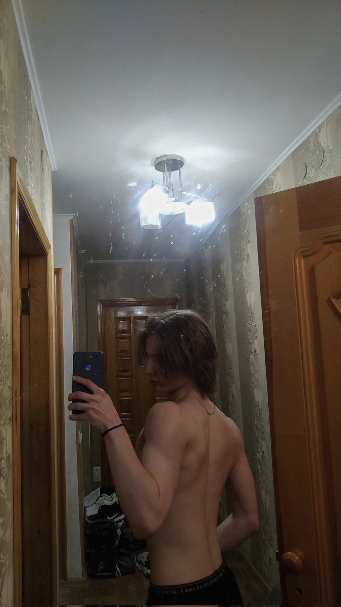 Daniel Bond tweet media