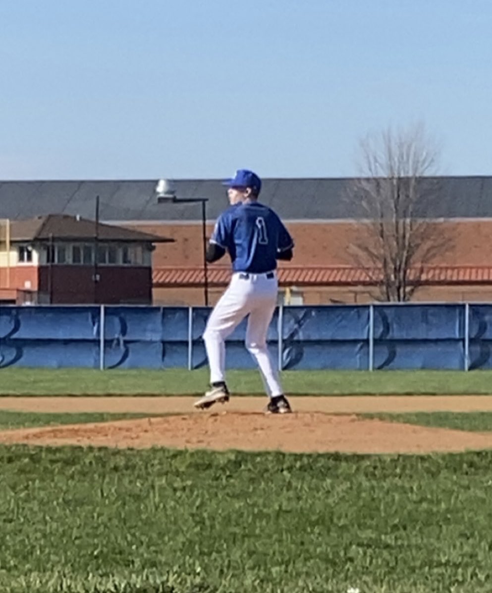 BenjiFerg02's tweet photo. Had a solid outing vs Prospect in my high school debut.
4.1 IP
8 Ks
2 ER
Immaculate Inning
@teams_elite @LZHS_Baseball https://t.co/4Xm7JUOG4z