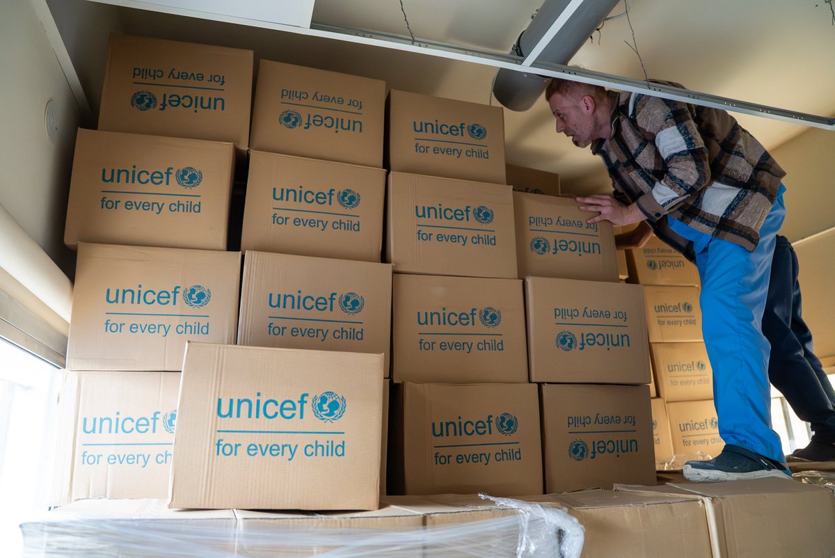 UNICEF Lebanon tweet media