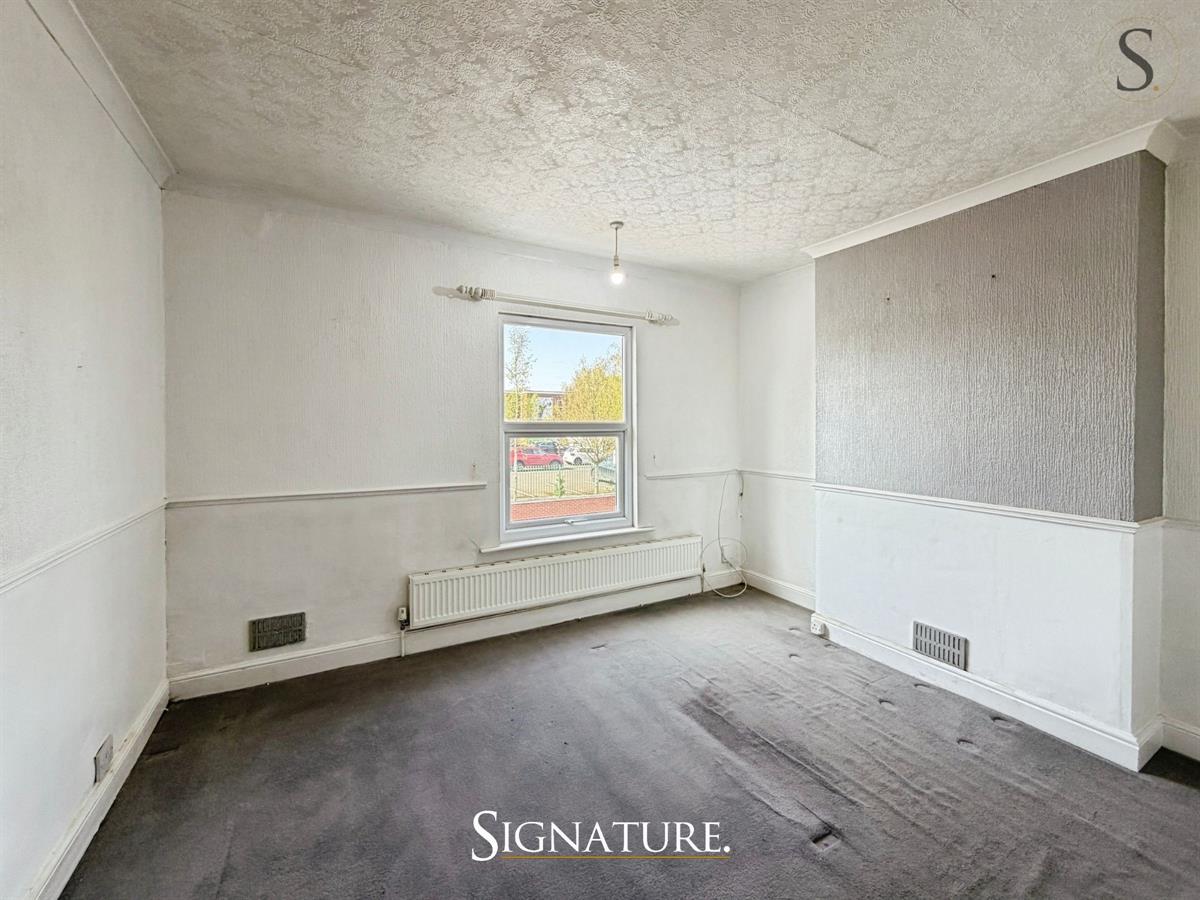 JohalsProperty's tweet photo. New to market - 2 Bed Terraced House, Milligan Road, Leicester, £995pcm. View details: https://t.co/gSNIOGiKb1 https://t.co/OzwffjJu3F