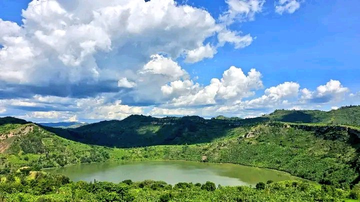 EddieTourGuide's tweet image. Evenings from Rubirizi.

Where are you seeing this tweet from?

@NewmanDixon1
@KhanDolly15
@TwinDominic_
#ExploreUganda 
#VisitUganda