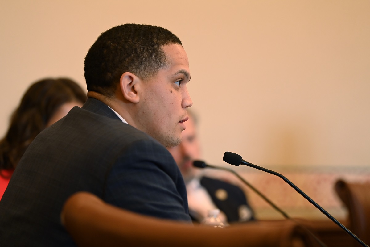 State Senator Robert Peters tweet media