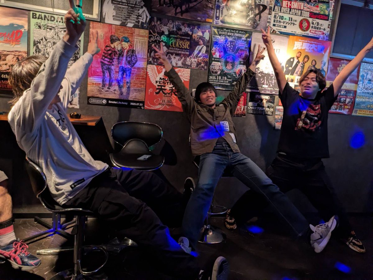 Hangout__69's tweet photo. 通常営業開始‼️

飲もうぜ🍻🍻 https://t.co/Lq63vokgPi