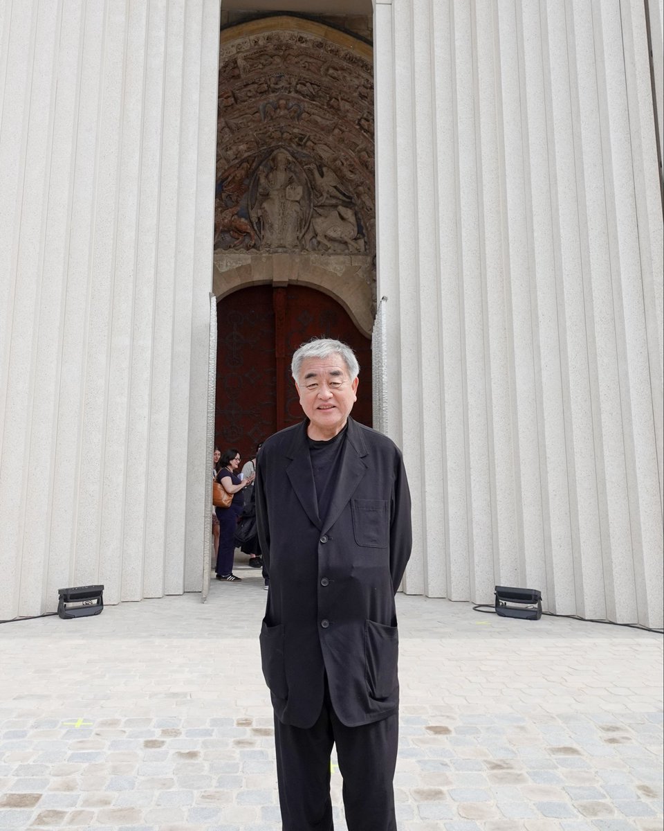 Image de Préfet de Maine-et-Loire - Déplacement ministériel à Angers pour inaugurer la galerie contemporaine de la cathédrale ✨
Après 1