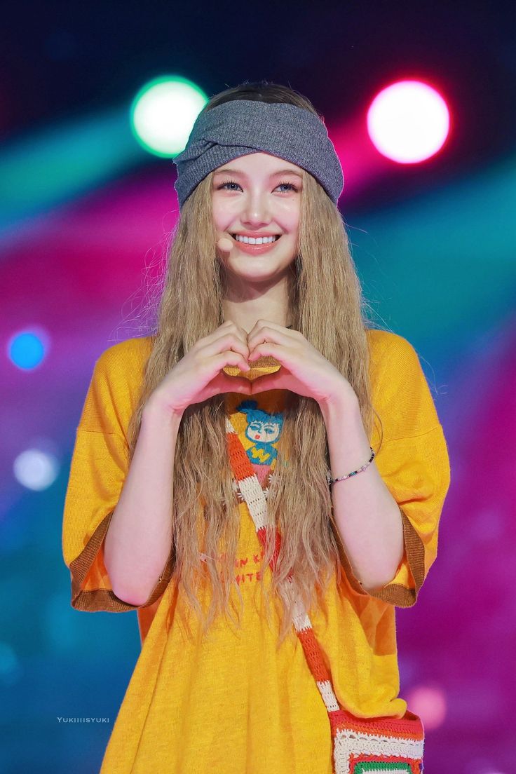 NEWJEANS INDONESIA tweet media