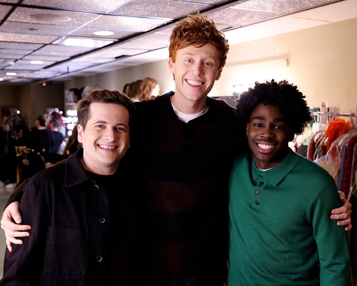 Saturday Night Live tweet media