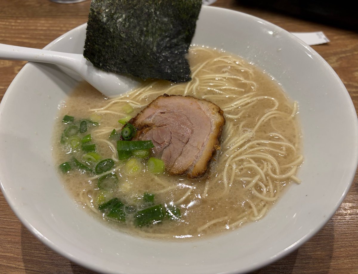 ようやく帰宅ー！今日は長い一日でした。18時間くらい外出してたな。。

さすがにバテたので、半身浴と筋トレしたら早めに寝よう。
明日は早起きして朝から湘南方面へ！！