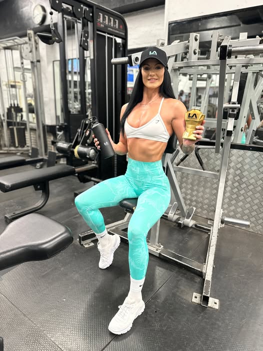 LAMuscle's tweet image. Look your best with LA Muscle supplements available exclusively from:
LAMUSCLE.COM
Order for next day delivery or same day delivery in London 💪
#bodybuilding #fatloss #supplements #lamuscle