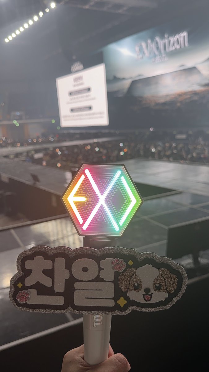 ᖇєαℓ_ʍϲy🦕💂🏻‍♀️ tweet media