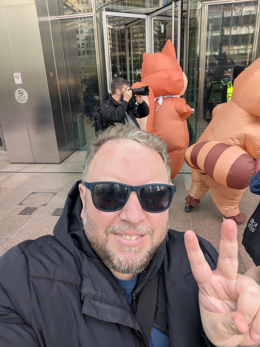 Mo Aboshanab for Canary Wharf tweet media