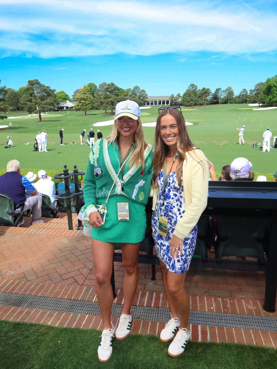 chendo230's tweet image. Day 1 of the Masters😌 who do you have winning?!⬇️ my picks are Ludvig, Fleetwood, or Scottie • • Major shoutout to @adidasgolf for bringing me to my first Masters🥹 
•
•
•
 #pick #masters #winner #augusta green