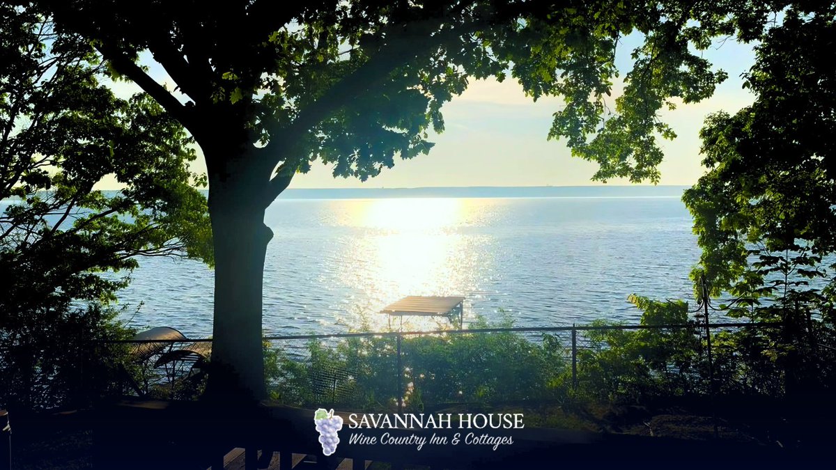 savannah_house_'s tweet image. Our beautiful #cottages offer stunning #lakefront and lake view scenery, giving you the perfect place to #relax. Enjoy peaceful mornings and quiet evenings by the water. 🌊

Book today: savannahhousevacation.com

#CottageRental #LakefrontCottages #SenecaLake