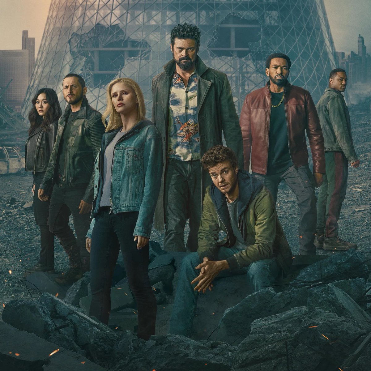 screentime's tweet image. Homelander actor Antony Starr swore at a crowd while filming The Boys Season 5

An extra's phone rang while he was filming a scene