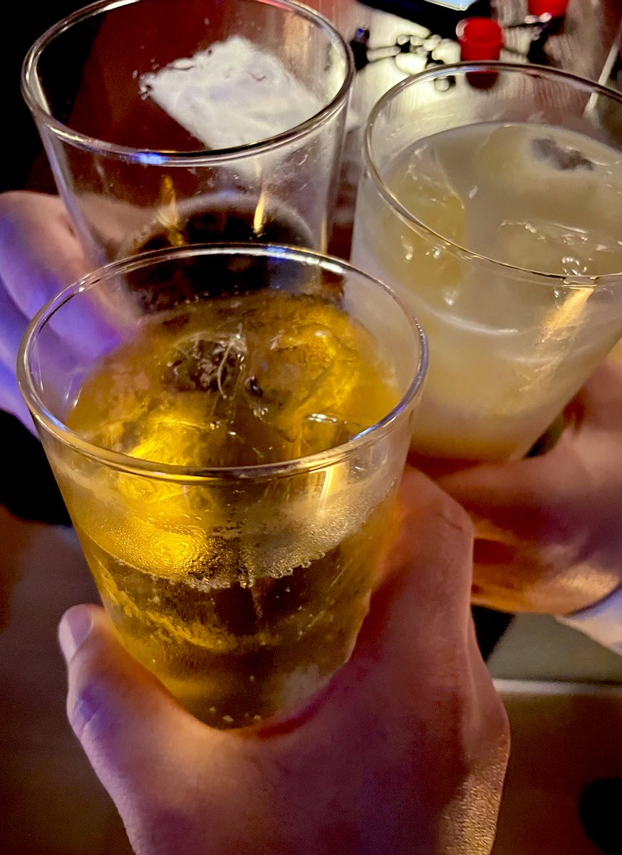 MUSIC & GAMER'S BAR Reverse Clock tweet media