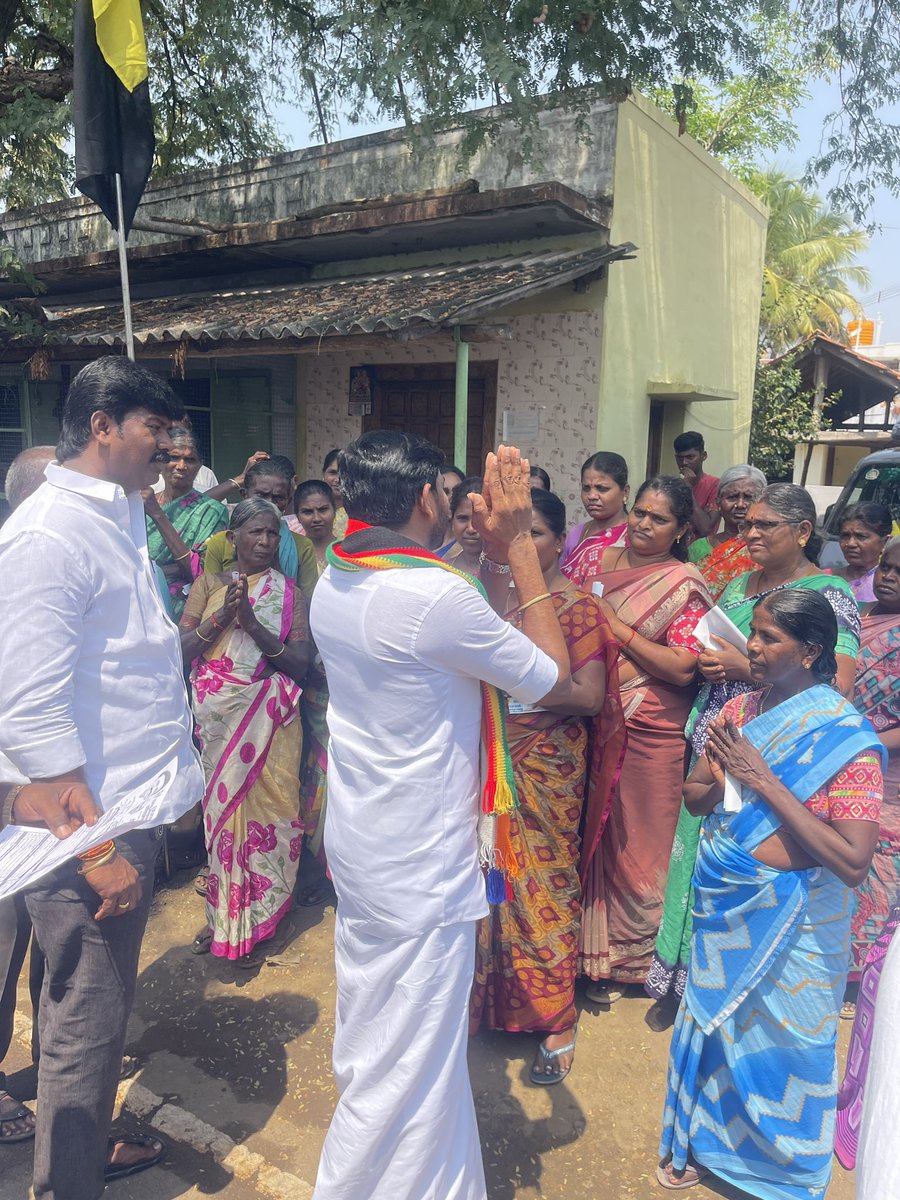 SRMohan1984's tweet photo. @Udhaystalin 
@dmk_youthwing https://t.co/qhGjpqxIp9
