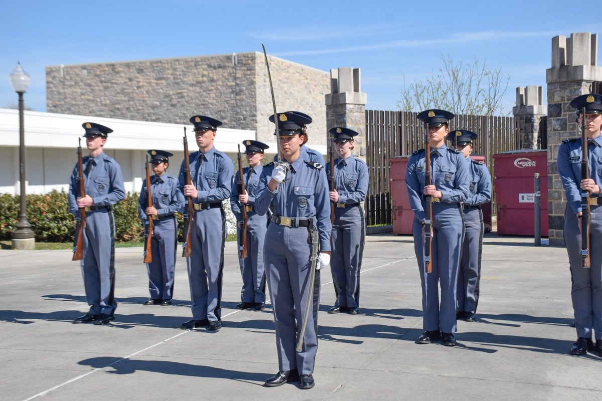 VT Corps of Cadets tweet media