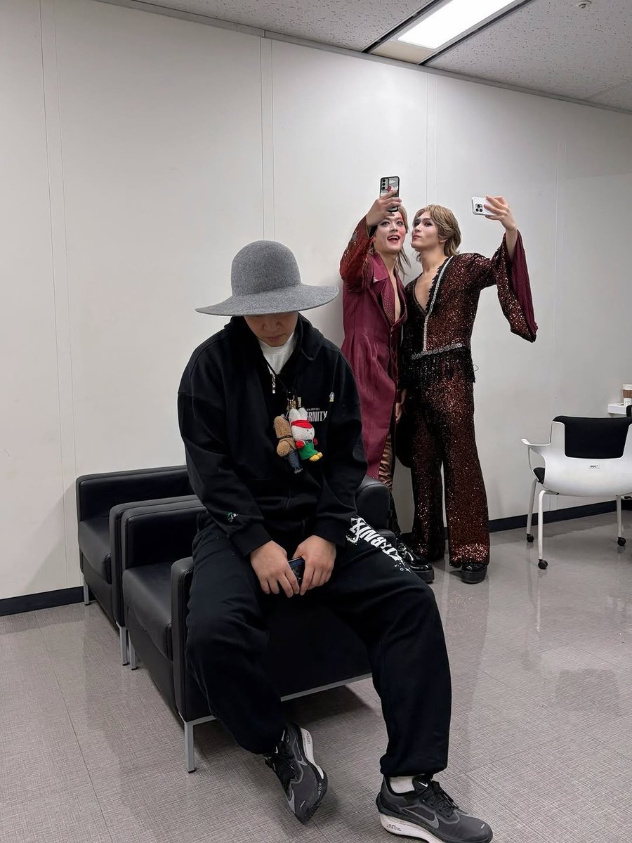 챠🌱 ⁰⁴²⁶☀️✈️ tweet media