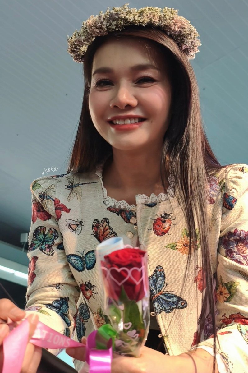 2903Nooj's tweet photo. ลูกทุ่งเน็ตเวิร์ก #ต่ายอรทัย #taiorathai https://t.co/GguaYD4DfL