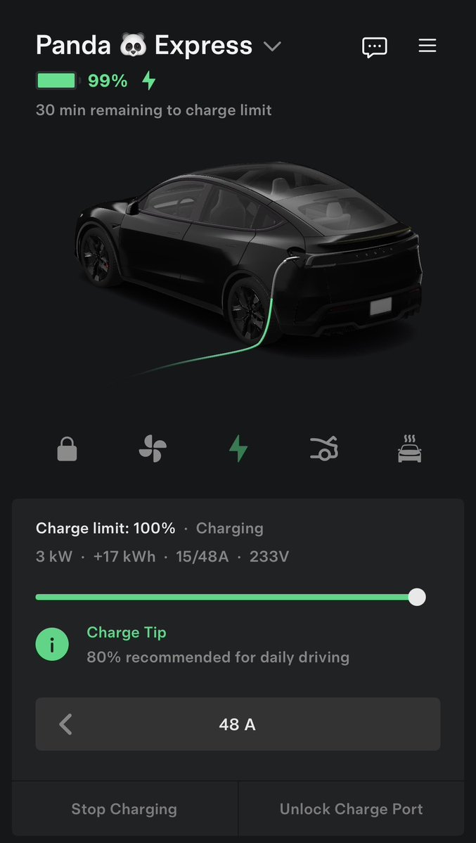 Tom⚡️ tweet media