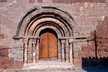 _Gran_Maestre's tweet image. La comanda templera de Puig-reig, documentada des del segle XIII, s’organitzà al voltant del seu castell com a centre de control del territori i les rendes. El 1312 passà a l’Orde de l’Hospital. 

#Templers #HistoriaDeCatalunya #Patrimoni #Catalunya