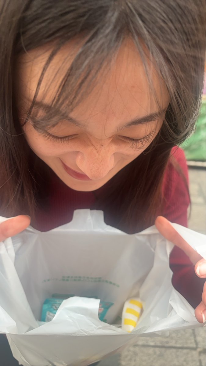 tsubaki48071028's tweet photo. 小屋入りしてから
どんどん本性が出てきて
謎の写真がどんどん送られてくる
ふわりさん、、、
明日はそんなふわりさんが主演の
萌えチーム公演が17:00からです！

我らきゅんチームは13:00から！
両方観に行てくれてもええんやでー？
 #ナシカ座
 #メイドのみやげ26
#萌えチームの主役
#天然 https://t.co/nckPwDZitt