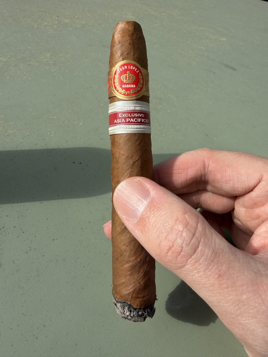 Lars Baeder tweet media