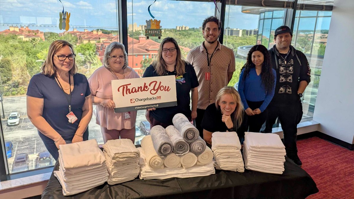 Chargebacks911's tweet image. This week, our team came together to Take Charge for Charity by supporting the Suncoast Hospice Foundation's Linens &amp;amp; Love Drive 💙

We're proud to make a difference, one blanket at a time.

#TakeChargeForCharity | #LinensAndLove | #CommunityCare