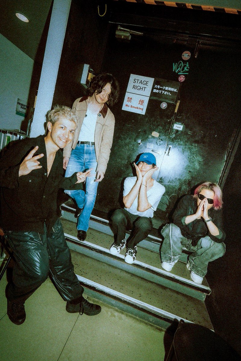 ［Alexandros］ tweet media