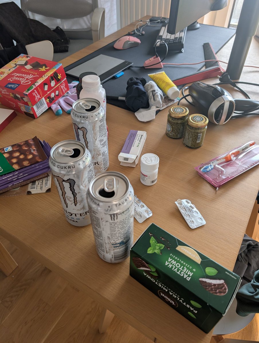 quitetgoon's tweet image. best   believe   it  shit gets #done