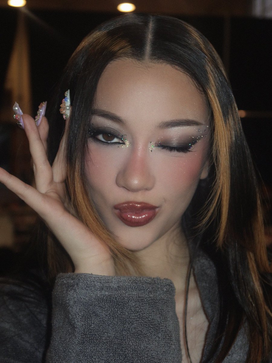 Sophia Sinot tweet media