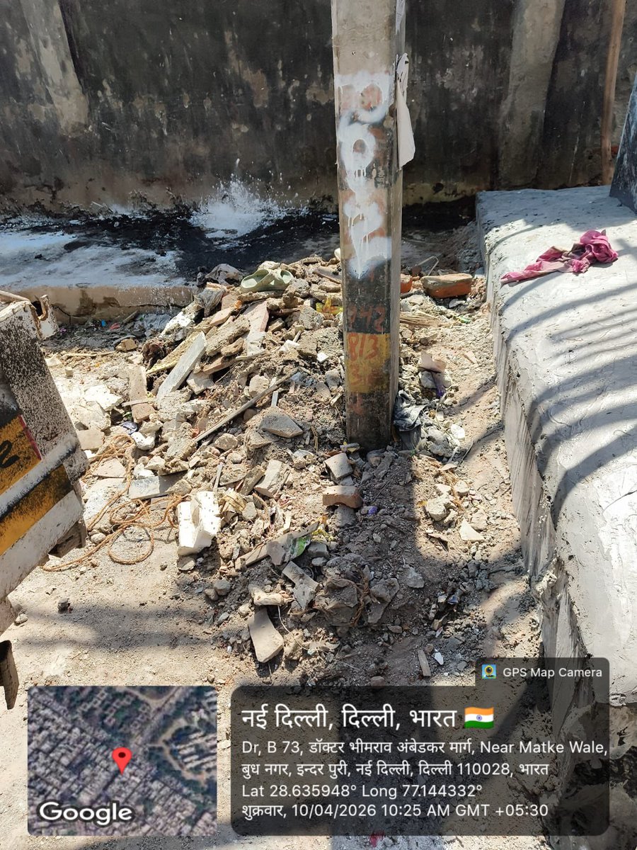 kbzdc's tweet image. To ensure cleaner surroundings and obstruction-free roads, Karolbagh Zone MCD teams were on duty today for malba removal.

🏗️ Total malba lifted: 47.2 MT on 10th April  2026.

Continuous efforts towards a debris-free &amp;amp; clean Delhi.
#MCDDelhi #CleanDelhi #PollutionControl