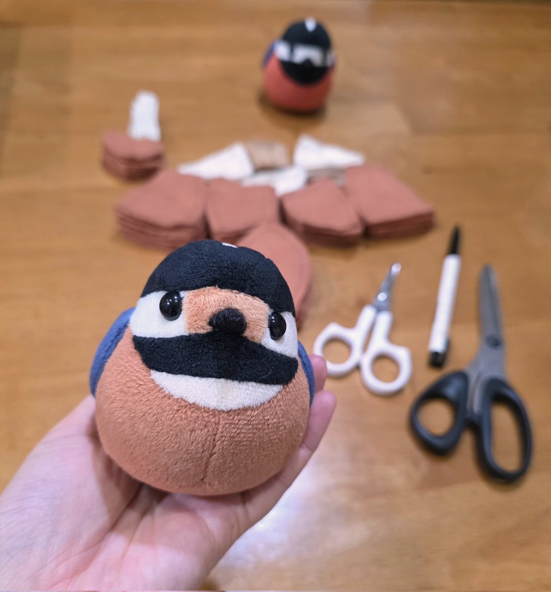 icecream80810's tweet image. 次はヤマガラ！

#bird #animal #plush #plushie #ぬいぐるみ #ヤマガラ