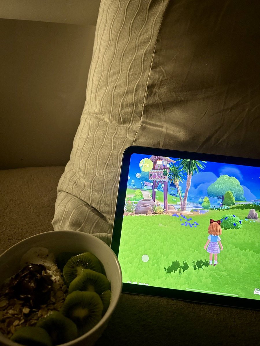 ᅠ
ᅠ
ᅠ
⠀
ᅠ
ᅠ
ᅠ

TGIF ! this means more play time and screen time 😂 happy weekend, ppl ! 
𖡡  041026 • McKinley Hills, Taguig