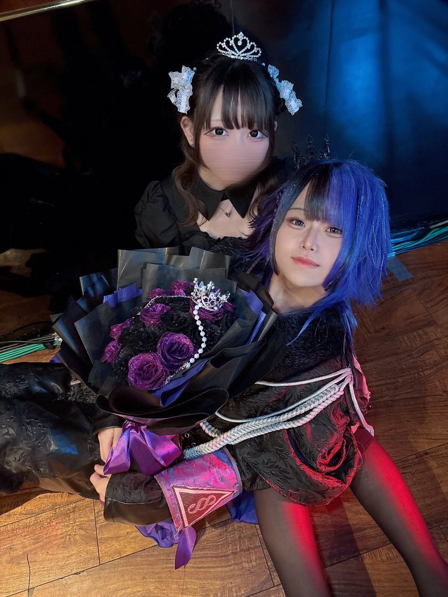 𝕽𝖊𝖓𝖆 tweet media