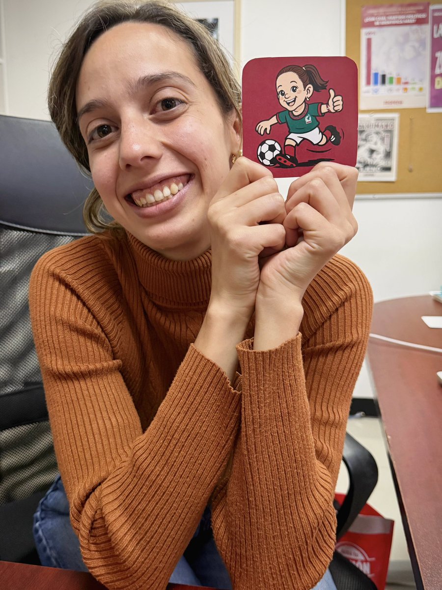 Cam Martínez tweet media