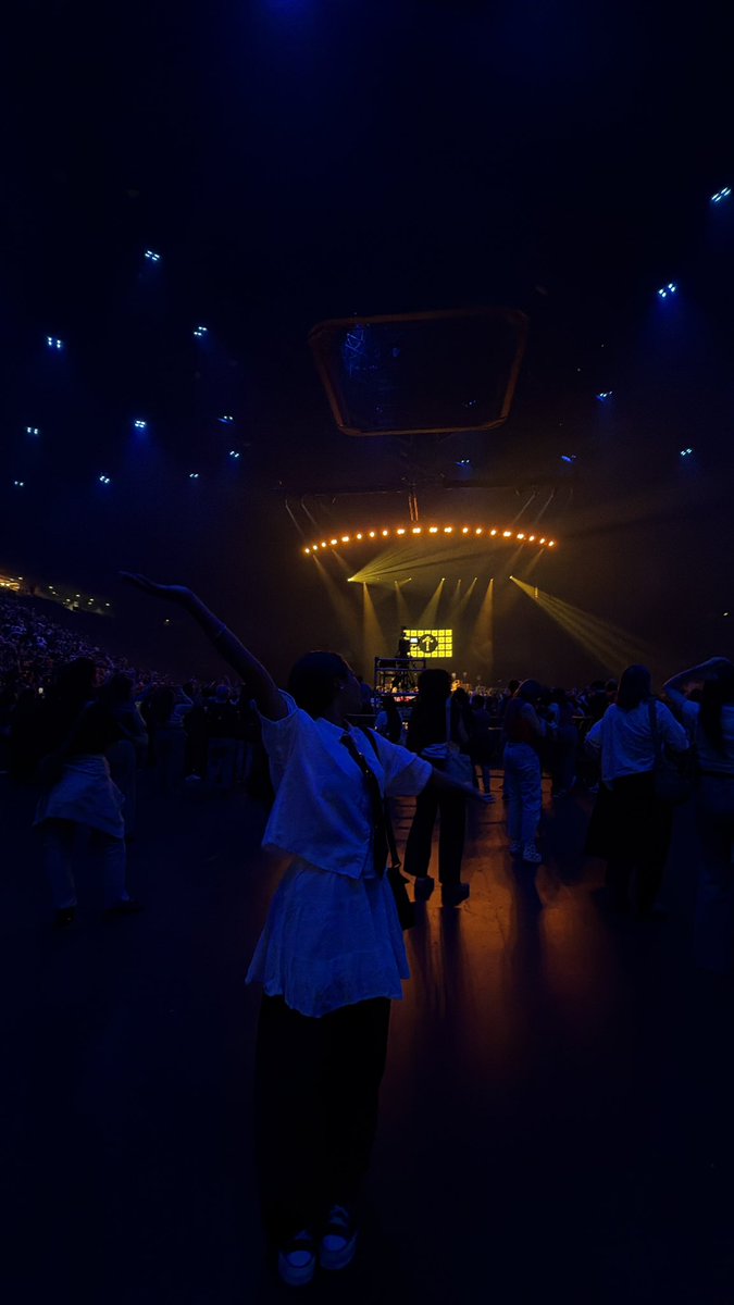 ⋆˚࿔ kaye 𐙚 ˚⋆ tweet media