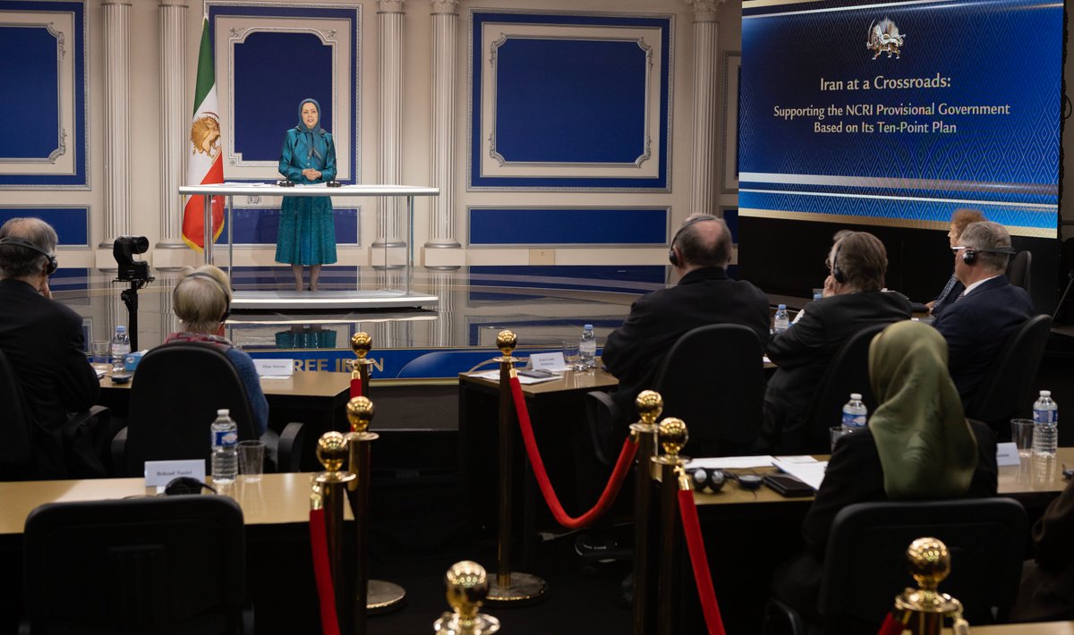 مریم رجوي tweet media