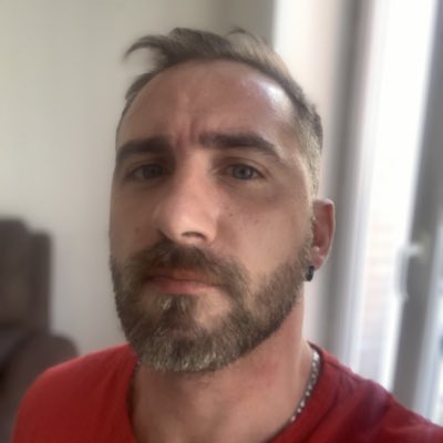 Alexomil tweet media
