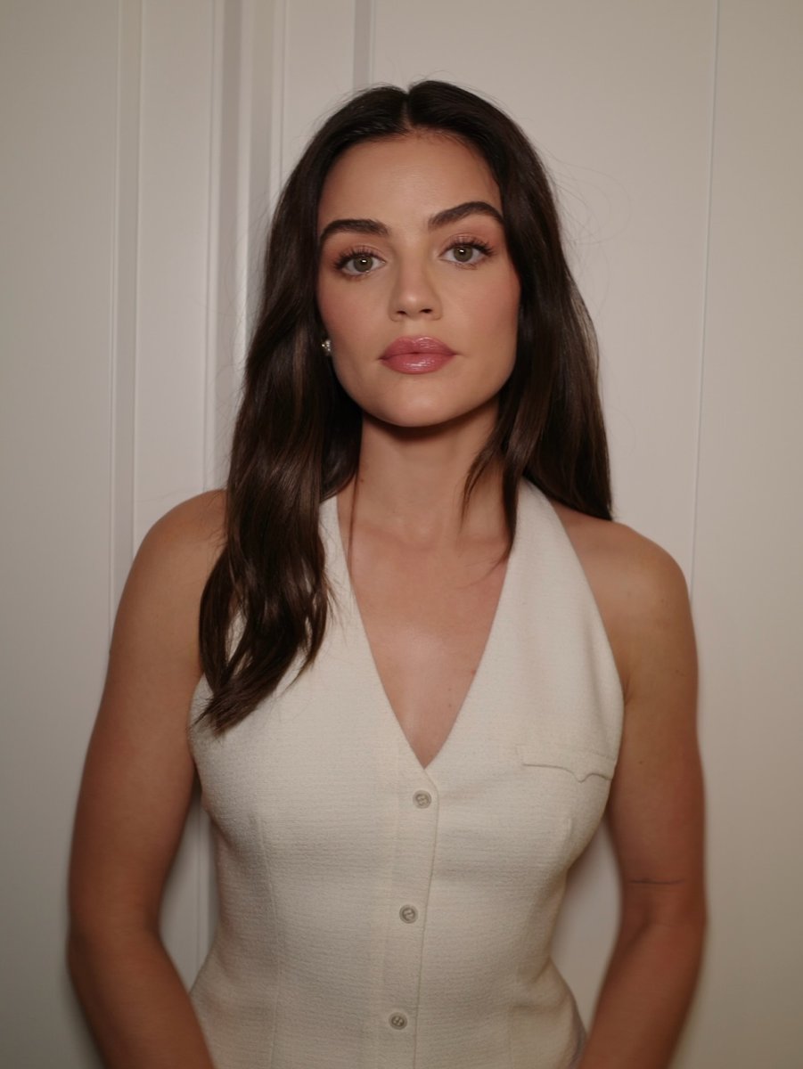 Guitar_Culture's tweet image. Lucy Hale via makeup artist Molly Dickson on IG 🤩
#PLL