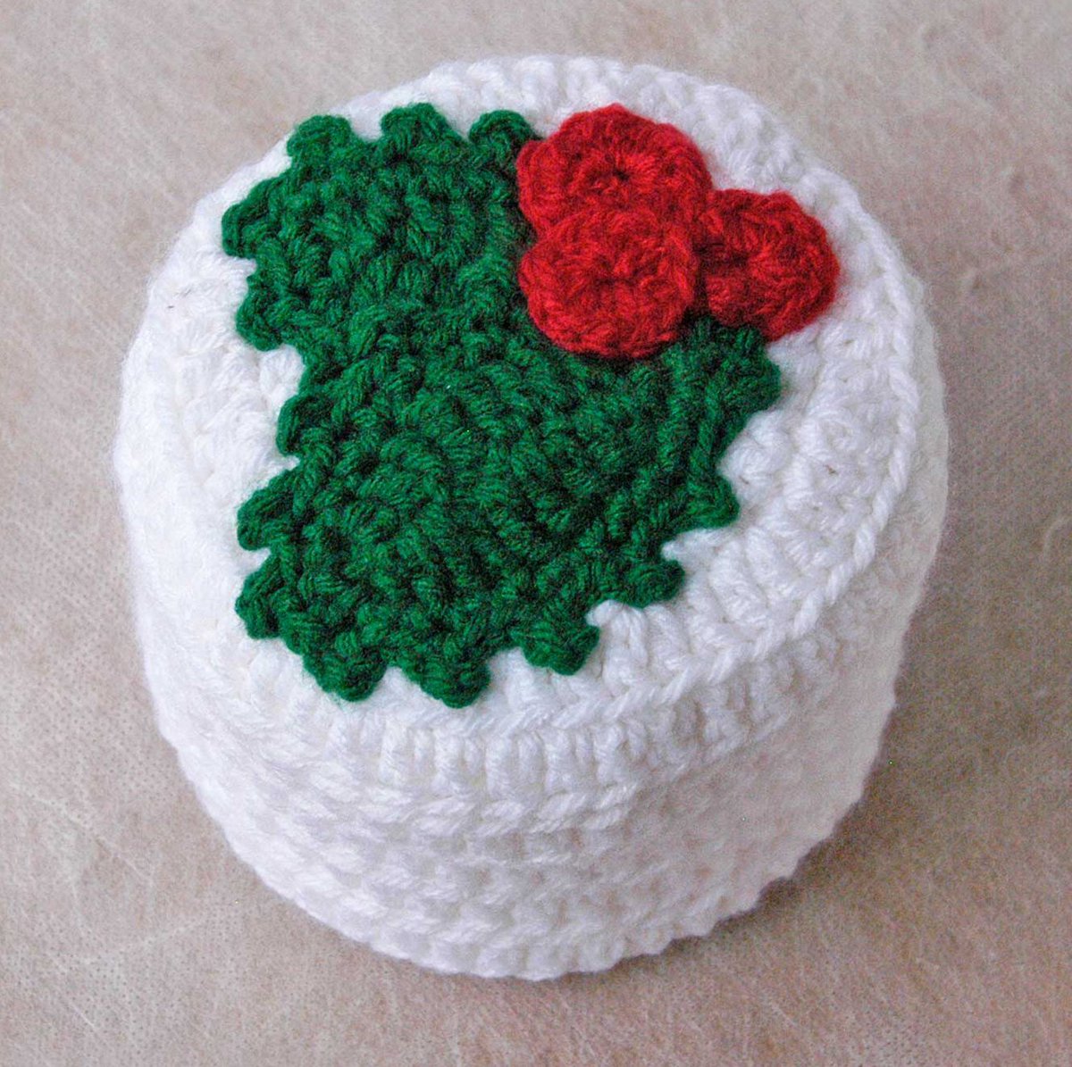 NutmegCottage2's tweet image. 🌲🌲🌲CHRISTMAS in April ~~~ ~~~ Buy it now ~~~ Holly &amp;amp; Berries Toilet Paper Cover nutmegcottage.etsy.com/listing/443411… #Christmas #holidays #onlineshopping #online #shopping #etsy #gift #April #bathroom #decor #homedecor